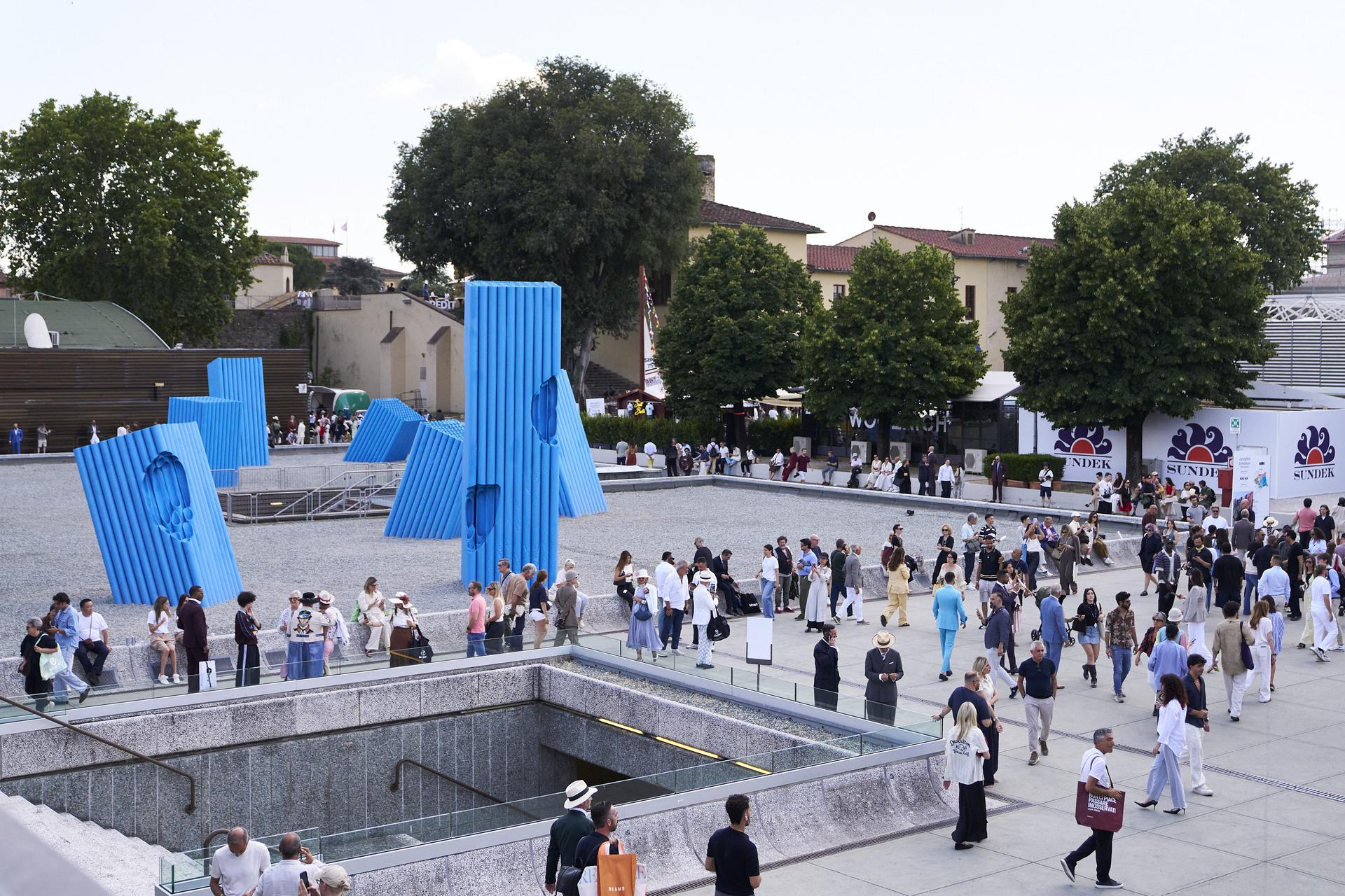 Closing Figures at Pitti Immagine Uomo 110